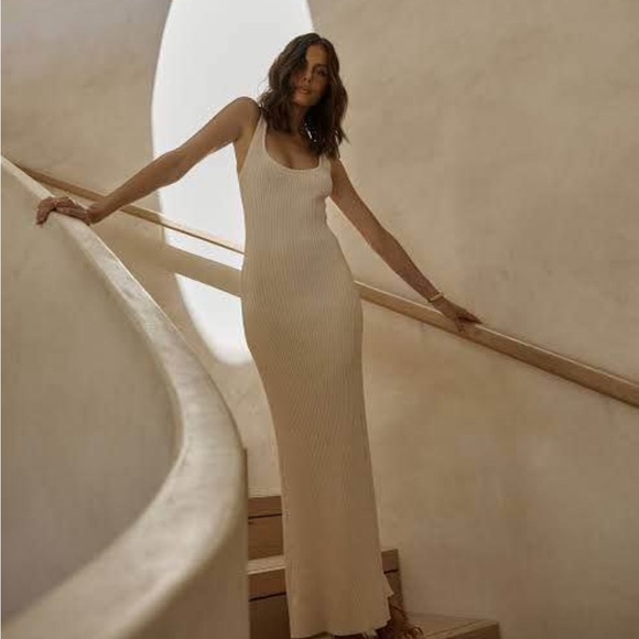 DISSH Ribbed Tan Maxi Dress - Picture 4 of 4